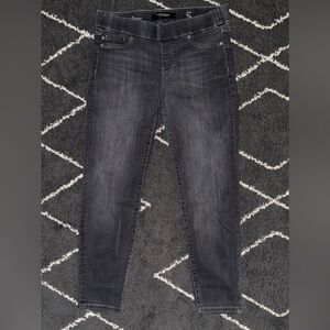 ⚽️3/$45 
Liverpool 10P pull on grey pants